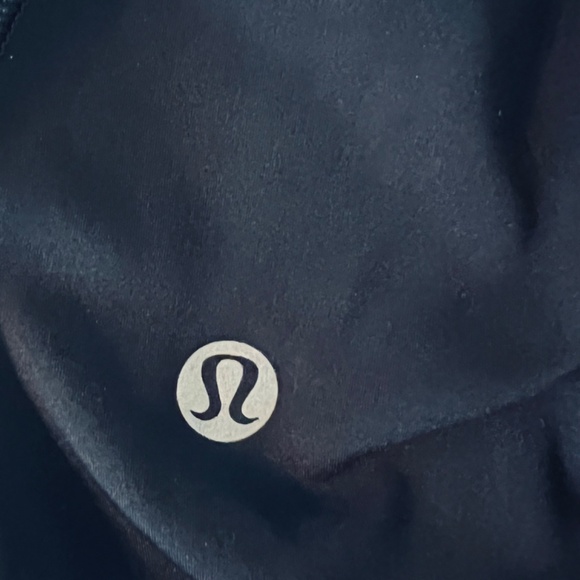 Lululemon Align High Rise Shorts (Size 2) - Picture 5 of 7